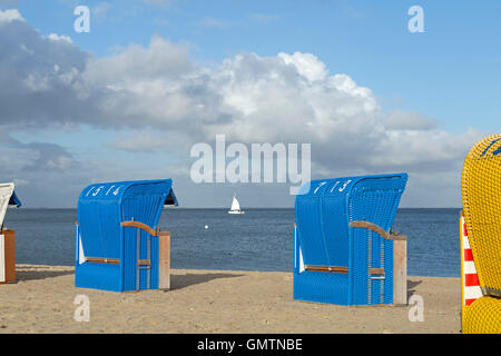 Chaises de plage, panier, Wyk, Foehr, l'île de Frise du Nord, Schleswig-Holstein, Allemagne Banque D'Images