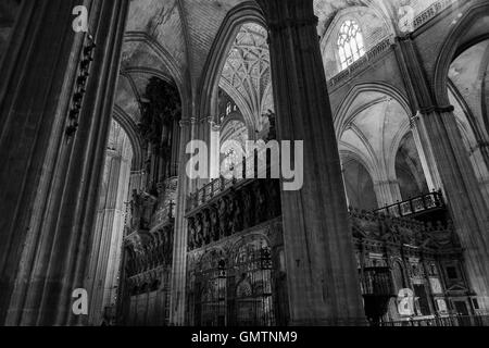 Choeur et orgue, Cathédrale de Santa María de la Sede, Séville, Andalousie, Espagne Banque D'Images