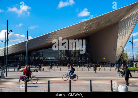 Gare et des bureaux à Rotterdam, Holland Banque D'Images