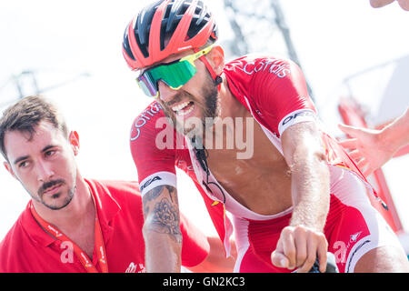 La Camperona, Espagne. 27 août, 2016. Loic Chetout (Cofidis) a terminé la 8e étape de la course cycliste "La Vuelta" (Tour d'Espagne) entre la montée de Villalpando et Camperona le 27 août 2016 à Leon, Espagne. Crédit : David Gato/Alamy Live News Banque D'Images