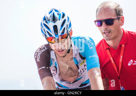 La Camperona, Espagne. 27 août, 2016. Pierre Latour (AG2R La Mondiale) a terminé la 8e étape de la course cycliste "La Vuelta" (Tour d'Espagne) entre la montée de Villalpando et Camperona le 27 août 2016 à Leon, Espagne. Crédit : David Gato/Alamy Live News Banque D'Images