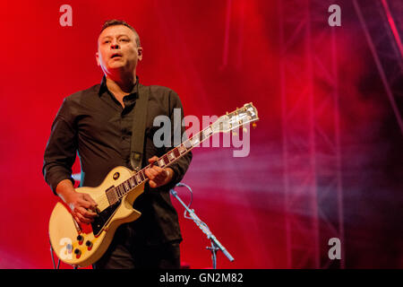 Portsmouth, Hampshire, Royaume-Uni. 27 août, 2016. Manic Street Preachers à Portsmouth Hampshire Festival victorieux 27-08-2016 Crédit : James Houlbrook/Alamy Live News Banque D'Images