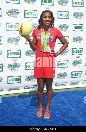 Flushing, NY, USA. Août 27, 2016. Simone Manuel présents pour la 21e édition de Arthur Ashe Kids' Day présente par Hess, l'USTA Billie Jean King National Tennis Center, le rinçage, NY Le 27 août 2016. Credit : Derek Storm/Everett Collection/Alamy Live News Banque D'Images