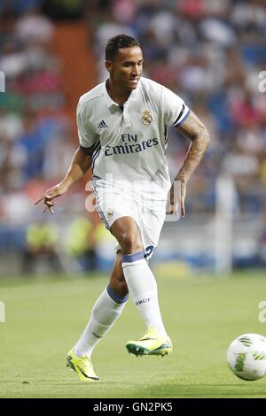 Madrid, Espagne. Août 16, 2016. Danilo (Real) Football/soccer : 'pré-saison Trophée Santiago Bernabeu' match entre le Real Madrid FC 5-3 Stade de Reims au Santiago Bernabeu à Madrid, Espagne . © Kawamori Mutsu/AFLO/Alamy Live News Banque D'Images