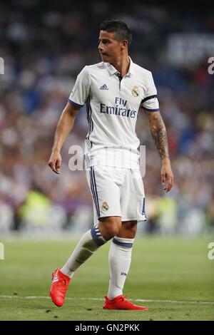 Madrid, Espagne. Août 16, 2016. James Rodriguez (Real) Football/soccer : 'pré-saison Trophée Santiago Bernabeu' match entre le Real Madrid FC 5-3 Stade de Reims au Santiago Bernabeu à Madrid, Espagne . © Kawamori Mutsu/AFLO/Alamy Live News Banque D'Images