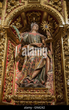 CUENCA, ESPAGNE - 24 août 2016 : Intérieur de la cathédrale de Cuenca, la chapelle Sainte-Barbe, située derrière la chapelle principale, Cuenca, Espagne Banque D'Images