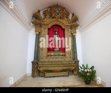 AVEIRO, PORTUGAL - 28 juillet 2016 : Sacré Coeur de Jésus, statue dans la Cathédrale d'Aveiro, Portugal, région Centre. Banque D'Images