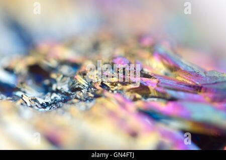 Abstract colorful metal Quartz Multi-Titanizing, fond de couleur. Macro Banque D'Images