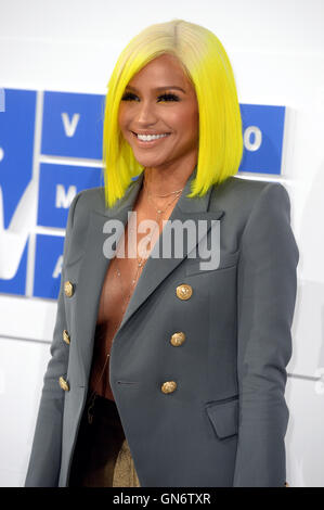 Cassie arrivant à la MTV Video Music Awards 2016, Madison Square Garden, New York. Banque D'Images