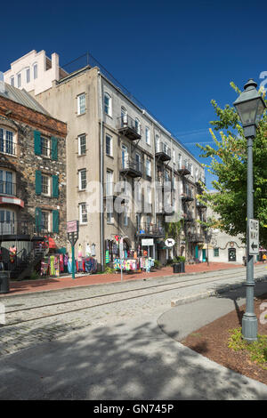 Les BÂTIMENTS HISTORIQUES DE LA RUE DE LA RIVIÈRE SAVANNAH GEORGIA USA Banque D'Images