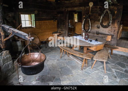 Intérieur de l'ancienne ferme à Furthermoar Alm Banque D'Images