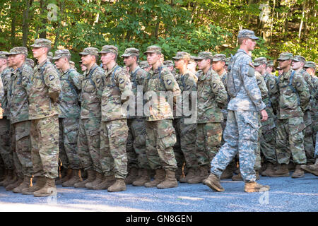 La formation des cadets au camp Buckner, United States Military Academy, West Point, NY, USA Banque D'Images