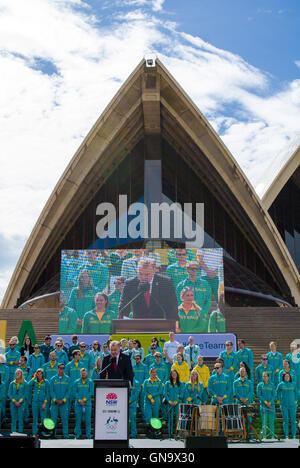 Sydney, Australie. Août 29, 2016. L'équipe olympique australienne accueillis à l'Opéra de Sydney après leurs efforts dans le Rio 2016 Jeux Olympiques. Credit : mjmediabox/Alamy Live News Banque D'Images