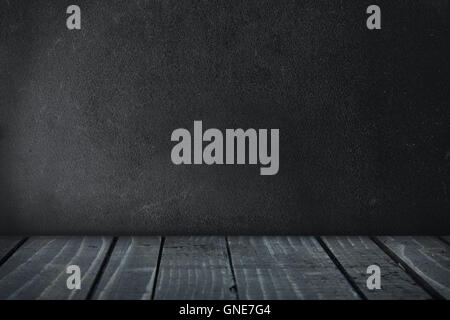 Conseil noir vide et plancher en bois Banque D'Images