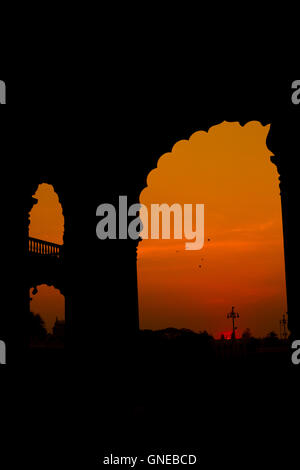 Le Palais de Mysore, l'un des plus célèbres attractions touristiques de l'Inde. Mysore est souvent décrit comme la ville de palais. Banque D'Images