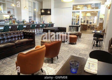 En Floride, aux États-Unis. Août 31, 2016. La cuisine régionale & Public House à West Palm Beach Mercredi, 31 août, 2016. © Bruce R. Bennett/Le Palm Beach Post/ZUMA/Alamy Fil Live News Banque D'Images