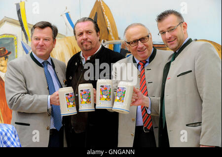 Présentation de l'Oktoberfest Beer Mug à Munich, 2014 Banque D'Images