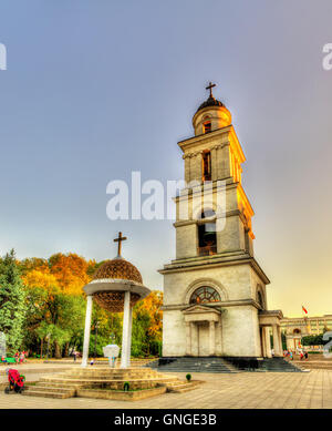 Clocher de la cathédrale de la Nativité à Chisinau - Moldova Banque D'Images