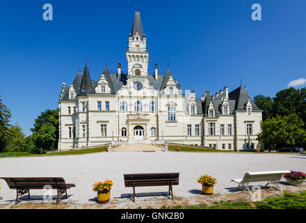 Budmerice, Slovaquie - 25 août 2016 : budmerice mansion ou palffy manor Banque D'Images