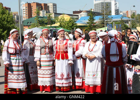 Festival des cultures nationales de Friendship Bridge Banque D'Images