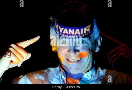 Michael O’Leary, directeur général de Ryanair, et Kenny Jacobs, directeur marketing, lors d’une conférence de presse dans le centre de Londres, annonçant de nouveaux vols à partir des aéroports britanniques. Banque D'Images