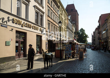 Torun", la Pologne, la scène de rue au Vieux Marché Banque D'Images