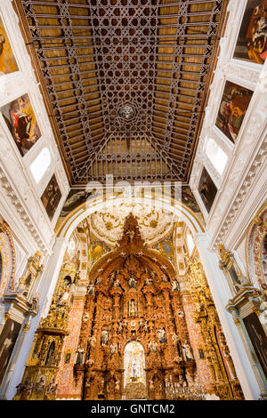 Retable Baroque. L'Iglesia Nuestra Señora del Carmen, bâtiment de style mudéjar et style baroque. Antequera,province de Malaga Costa del Sol Banque D'Images