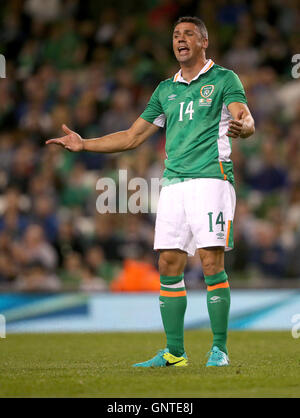 Jon Walters, de la République d'Irlande, célèbre le quatrième but du match de son côté lors de l'International friendly au stade Aviva, à Dublin. APPUYEZ SUR ASSOCIATION photo. Date de la photo: Mercredi 31 août 2016. Voir PA Story FOOTBALL Republic. Le crédit photo devrait se lire comme suit : Niall Carson/PA Wire. Banque D'Images