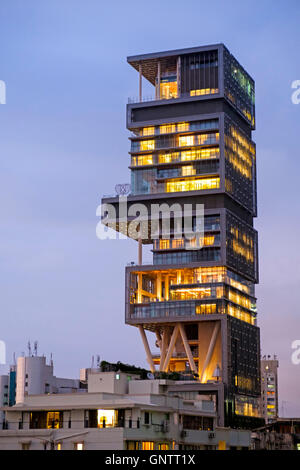 Mukesh Ambani administré Antilla/Antilia - le pays le plus cher résidence privée, à Mumbai Banque D'Images