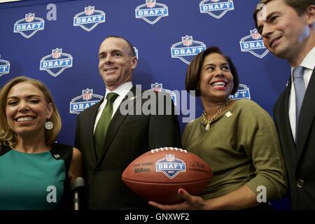 Philadelphia, PA, USA. Du 1er septembre 2016. Les responsables de la NFL et des représentants de la ville de Philadelphie pour accueillir 2017 Annonce de NFL au 1er septembre 2016 Conférence de presse à l'Hôtel de Ville, Philadelphie, Pennsylvanie. Credit : Bastiaan Slabbers/ZUMA/Alamy Fil Live News Banque D'Images