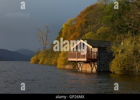 Lever du soleil sur le duc de Portland Boathouse Banque D'Images