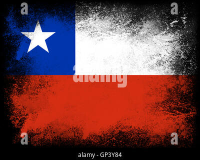 L'explosion de couleurs de peinture en poudre de chili pavillon isolé sur fond noir. Résumé de l'explosion des particules de poussière colorée. Banque D'Images