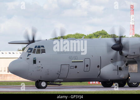Armée de l'air italienne (Aeronautica Militare) Lockheed C-130J Hercules cargo). Banque D'Images
