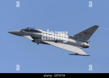 Armée de l'air italienne Aeronautica (militaire) L'Eurofighter Typhoon de la ministère d'essais en vol (Reparto Sperimentale Volo) Banque D'Images