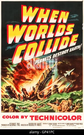 When Worlds Collide (1951) réalisé par Rudolph Maté et avec Richard Derr, Barbara Rush et Peter Hansen. A Rogue star et la planète sur une trajectoire de collision avec la Terre apporte un petit groupe ensemble pour construire une fusée et de s'échapper vers le nouveau monde. Banque D'Images