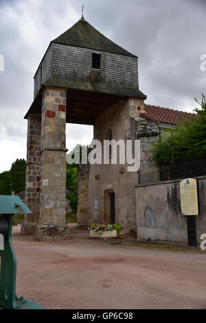 Eglise de Lavault-Sainte-Anne Banque D'Images