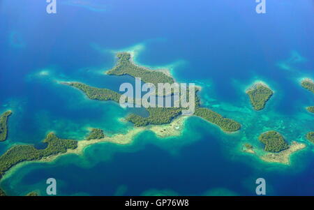 Vue aérienne des îles de l'archipel de Bocas del Toro, Panama, la mer des Caraïbes, l'Amérique centrale Banque D'Images