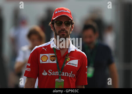 Monza, Italie. 06Th Sep 2016. Formula 1 Grand prix d'Italie, journée de qualification. Jean-&# xc9;ric Vergne arrive pour quaifying : Action Crédit Plus Sport/Alamy Live News Banque D'Images