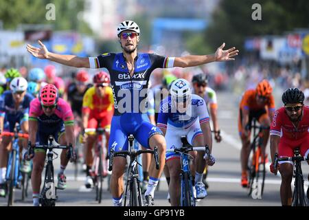 Bruxelles, Belgique. 06Th Sep 2016. Tom Boonen (BEL) Rider de ETIXX - Quick Step franchit la comme le gagnant de la 4e édition de CCI Bruxelles Cycling Classic 2016 (199 kms) le 03 septembre, 2016 à Bruxelles, Belgique : Action Crédit Plus Sport/Alamy Live News Banque D'Images