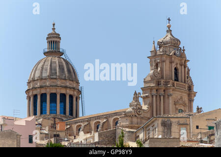 Duomo de San Giorgio, la Piazza del Duomo, Ragusa Ibla, Siracusa, Sicile, Italie Banque D'Images