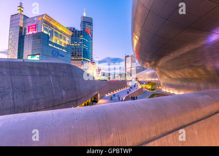 Conception Dongdaemun Plaza,à Séoul en Corée. Banque D'Images