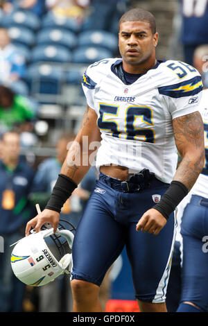 Septembre 26, 2010 ; Seattle, WA, USA ; San Diego Chargers Caporale Shawne Merriman linebacker (56) pendant l'échauffement avant de l'onduleur le match contre les Seahawks de Seattle à Qwest Field. Défaite de Seattle San Diego 27-20. Banque D'Images