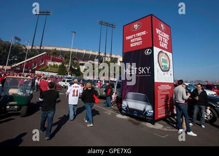 Jan 14, 2012 ; San Francisco, CA, USA ; vue générale de Candlestick Park avant de la NFC 2011 match de division entre les San Francisco 49ers et les New Orleans Saints. Banque D'Images