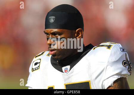 Jan 14, 2012 ; San Francisco, CA, USA, New Orleans Saints wide receiver Courtney Roby (15) se réchauffe avant le match de la division NFC 2011 contre les San Francisco 49ers à Candlestick Park. San Francisco a défait la Nouvelle Orléans 36-32. Banque D'Images