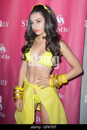 Las Vegas, Nevada, USA Singer CHARLI XCX arrive à se produire comme SoBe fête son 21e anniversaire a SLS Las Vegas. 3e, 2016 Sep. © Marcel Thomas/ZUMA/Alamy Fil Live News Banque D'Images