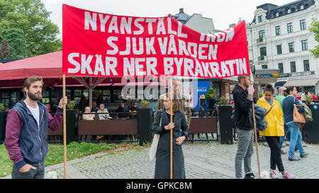 Malmö, Suède. Le 4 septembre, 2016. Des manifestations contre les coupures dans le domaine des soins de santé publique à travers la Suède, ici à Malmö. Tommy Lindholm/Alamy Live News. Banque D'Images