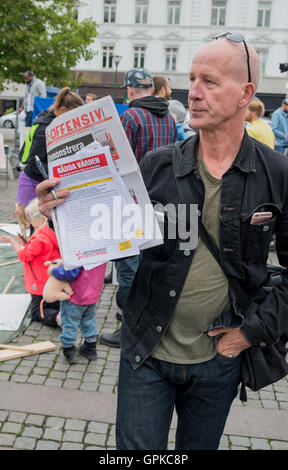 Malmö, Suède. Le 4 septembre, 2016. Des manifestations contre les coupures dans le domaine des soins de santé publique à travers la Suède, ici à Malmö. Tommy Lindholm/Alamy Live News. Banque D'Images