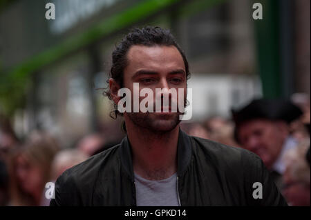 St Austell, Cornwall, Royaume-Uni. 4 septembre 2016. SÉRIE POLDARK 2 PREMIER. Aidan Turner et Eleanor Tomlinson lors de la première projection de la série à succès de BBC ONE of Poldark au White River Cinema, St Austell, Cornwall, 4 septembre 2016. Credit: MPAK / Alamy Live News Banque D'Images