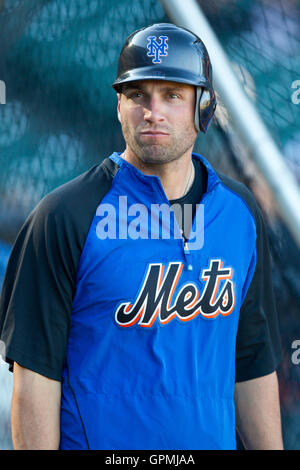 Le 15 juillet 2010, San Francisco, CA, USA ; New York Mets droit fielder Jeff Francoeur (12) avant le match contre les Giants de San Francisco à AT&T Park. San Francisco New York défait 2-0. Banque D'Images