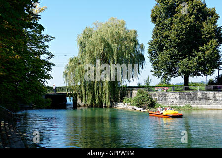 Pédalo sur le lac de Constance, Lindau, souabe, Bavière, Allemagne, Europe Banque D'Images